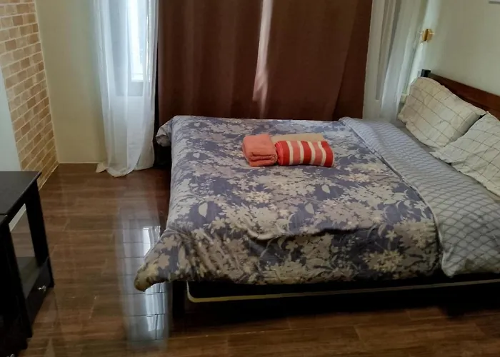 Apartment The Kings Luxury 1br Makati Ayala Gym Swim Parking Fast Internet 3058 *