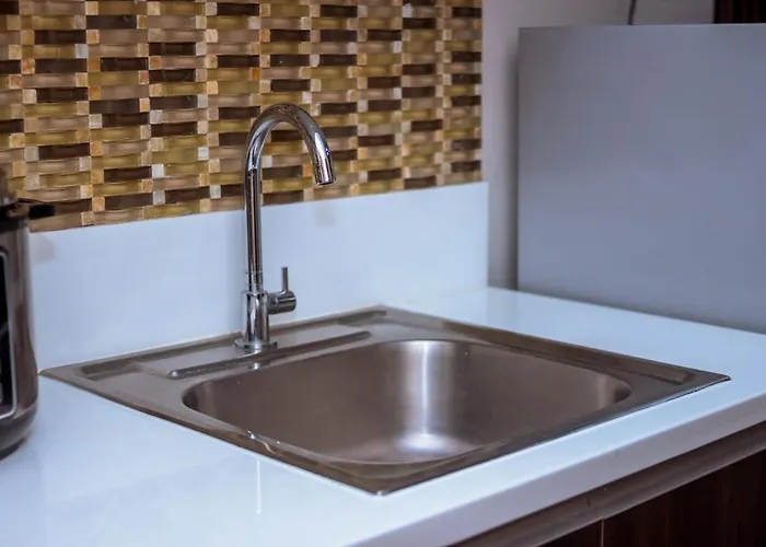 Apartment The Kings Luxury 1br Makati Ayala Gym Swim Parking Fast Internet 3058 Manila