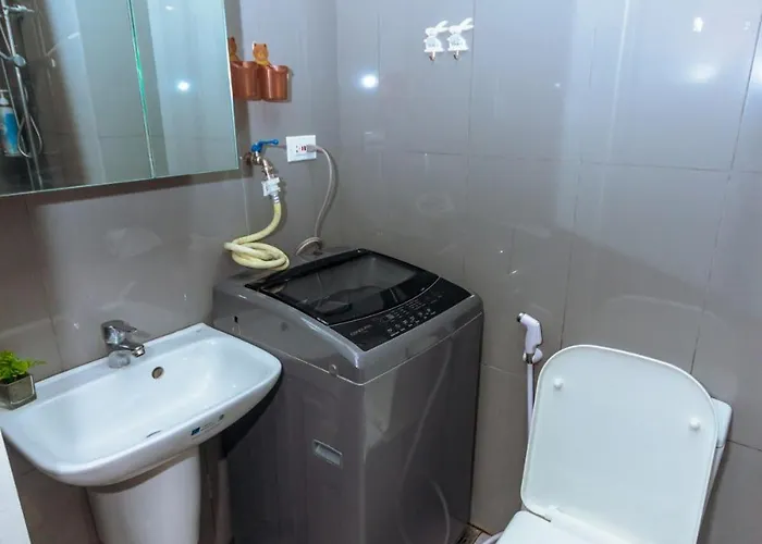 The Kings Luxury 1br Makati Ayala Gym Swim Parking Fast Internet 3058 * Manila