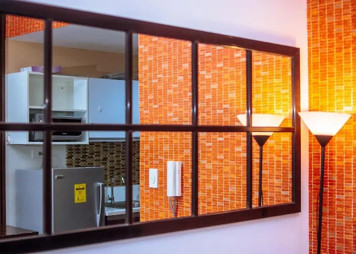 Apartment The Kings Luxury 1br Makati Ayala Gym Swim Parking Fast Internet 3058